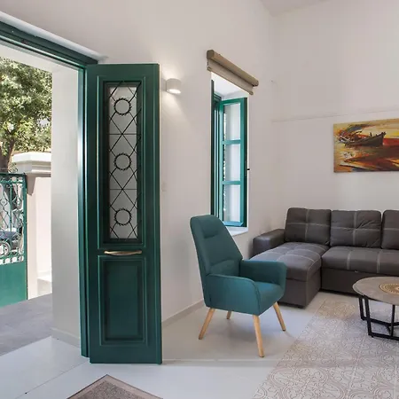 La Maison Antique Rhodes City